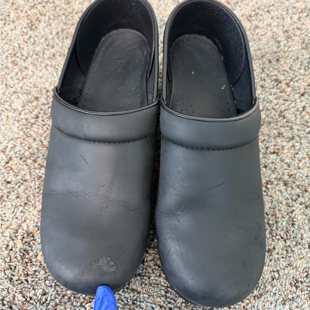 DANSKO All Black Slip On Shoes 39 - Picture 3 of 14